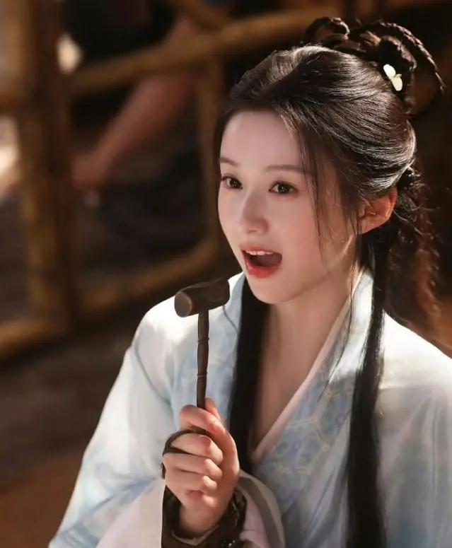 大牛证券港股 包上恩《江湖夜雨十年灯》过审！造型灵动很养眼，男主侠气女二美！